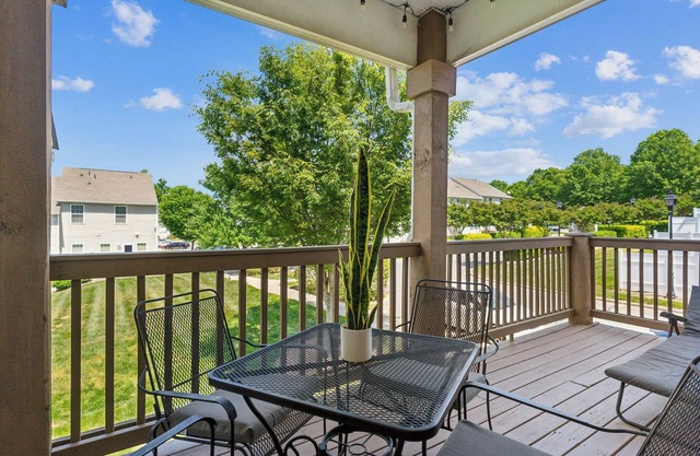 Welcome to Highland Creek Hideaway