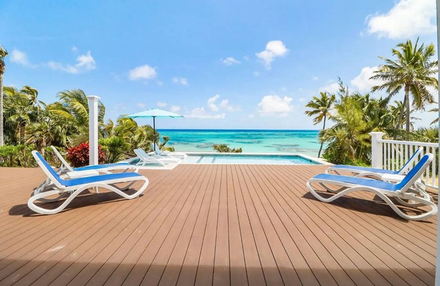 Welcome to Paradise!