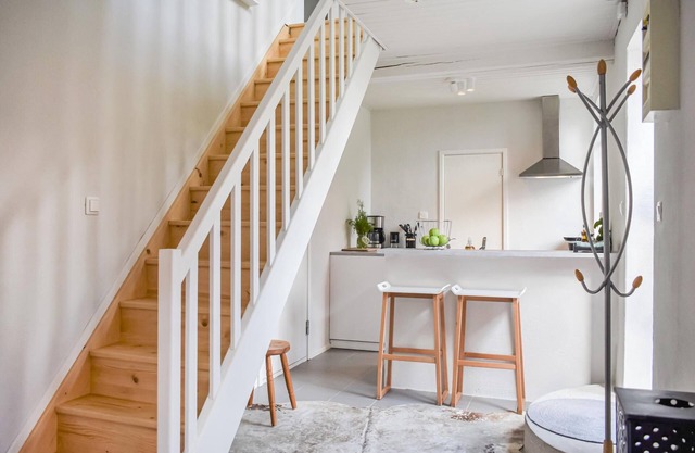 Welcome to this cosy holiday apartment on a farm in Vallby in the heart of Österlen.