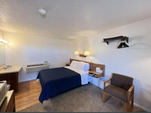 West Lake Grandvue Inn