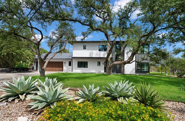 Westlake Luxury Home w/Pool, Hot Tub and Game Room