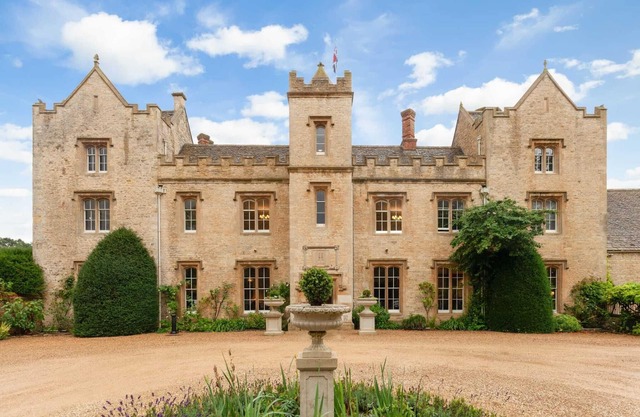 Weston Manor Hotel