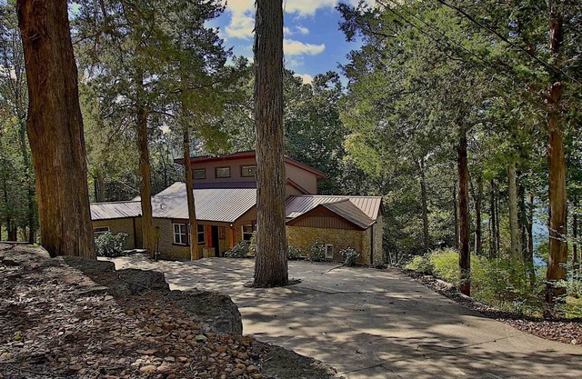 Westview Cottage at Center Hill Lake