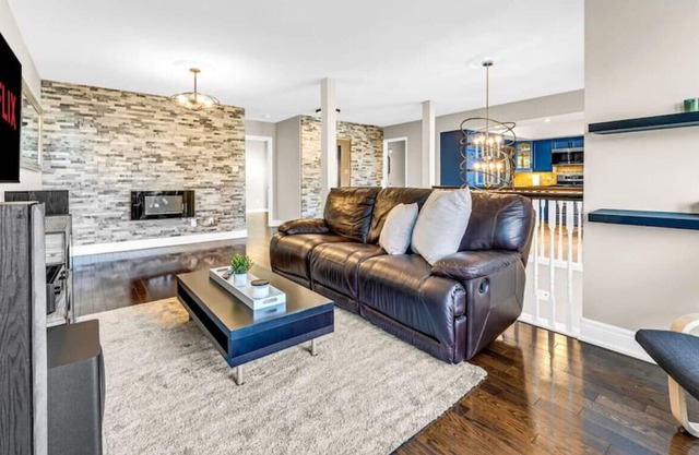 WGTA - 2282 Crystal Beach Rd (Upper) · Cozy Modern 2BR Home+WFH Setup+Fireplace+BBQ Grill