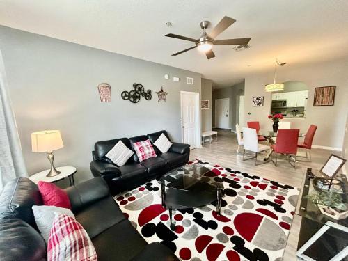 WH205B 3 BR Windsor Hills Condo!