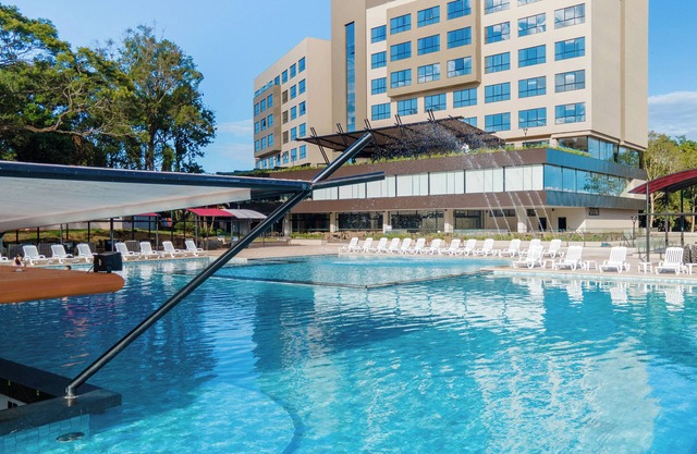 What if Luxury Had a New Address? Find it Here- 2 Double + Twin Combo Stay