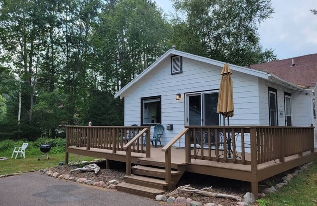 Whispering Pines Cabin