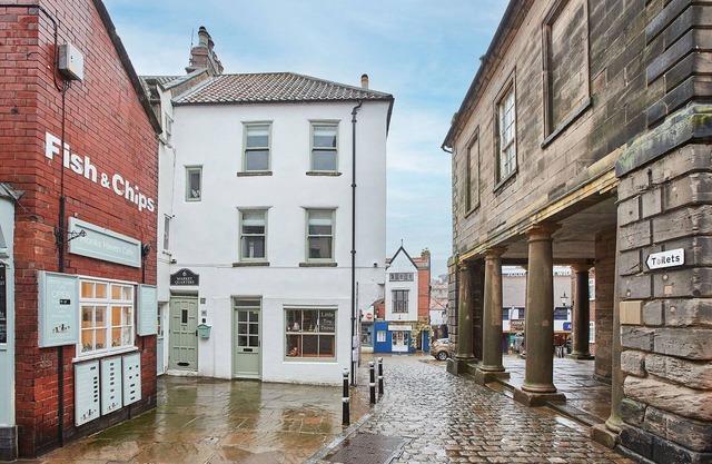 Whitby Boutique - Market Quarters