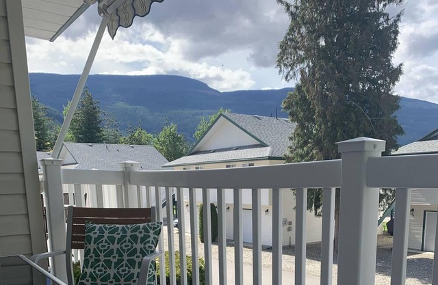 White Pines Resort - Mara Lake
