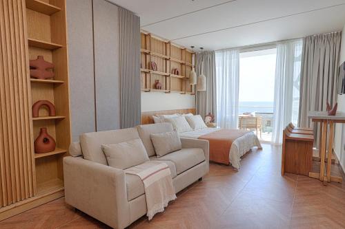 WhiteLace Resort