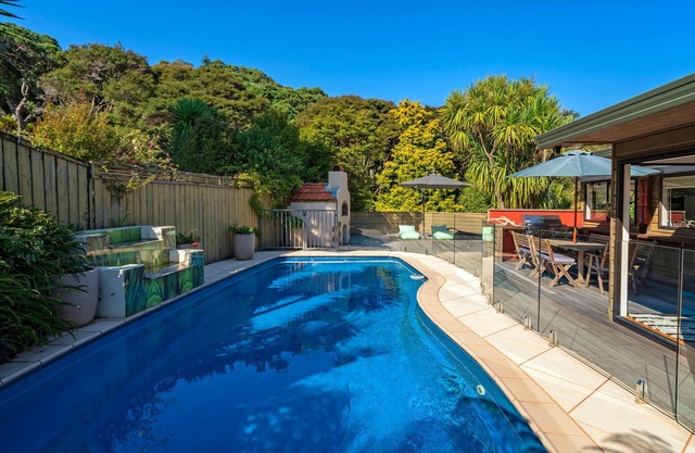 Whitianga House with Amazing Views & Pool