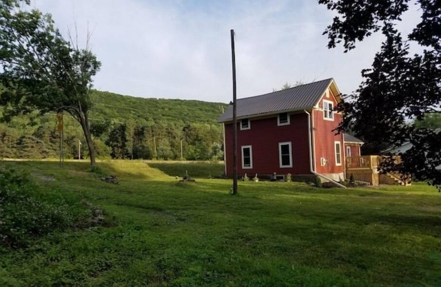 Whole house for Relaxing Couple or Family Retreat