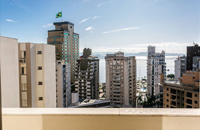 WI-FI 200mb | Partial SEA view #CA35