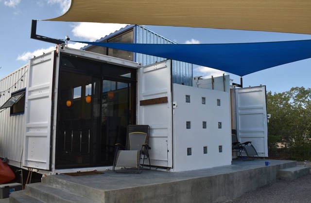 WIFI, A/C,, KAYAK, INFLATABLE SUP, OUTDOOR DINING CONTAINER HOUSE
