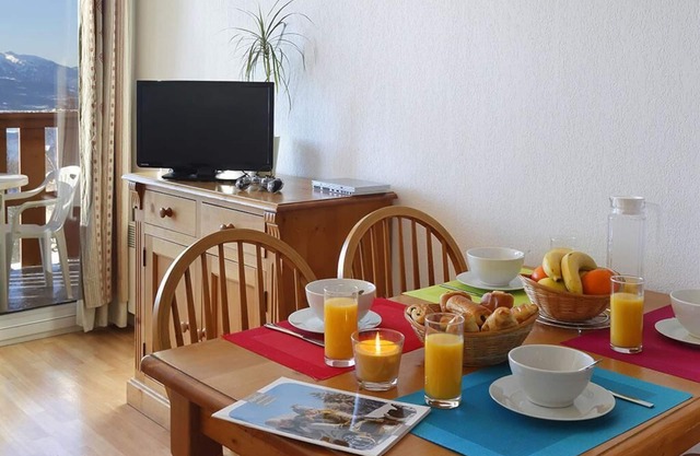 Wifi, fitness, swimming pool, terrace, parking, ski locker, 30m², Font Romeu