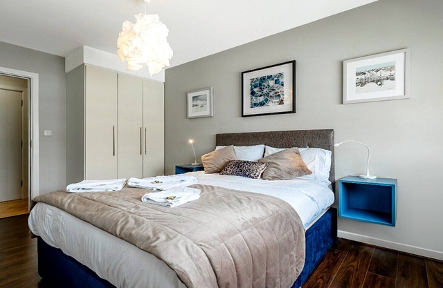 Wild Atlantic Way City-Centre Base with Parking. Single level