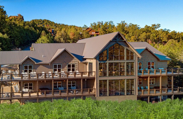 Wildbriar Lodge - Brand New in December 2019!