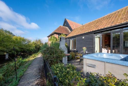 Willow Cottage at Wattisham Hall