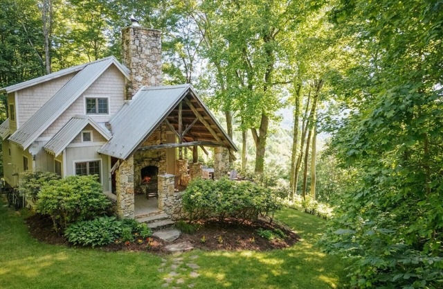 Windfall Farm Stone Cottage