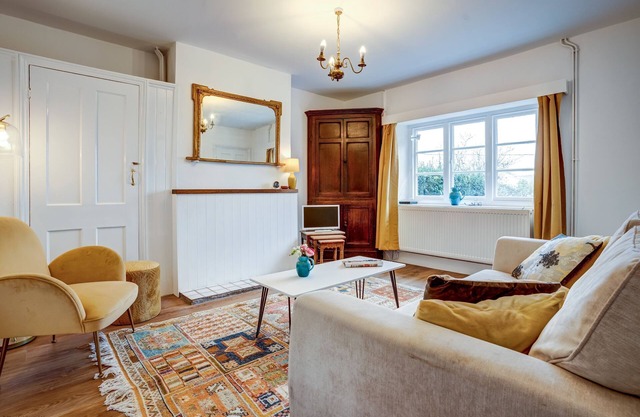 Windrush Cottage | Oxfordshire Holiday Let | 2 Bedrooms & Sleeps 4