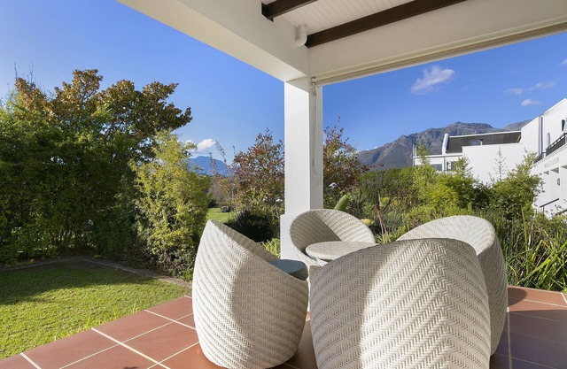Winelands Golf Lodges 3