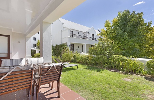 Winelands Golf Lodges 17