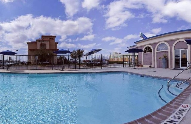 Wingate by Wyndham San Marcos