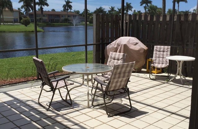 Winter Condo In Naples That Feels Like Home