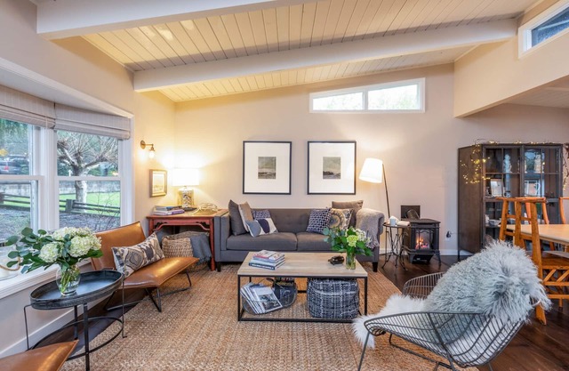 Winter Special with Last Minute Discount! Sonoma Valley, Renovated, Walk to Wine