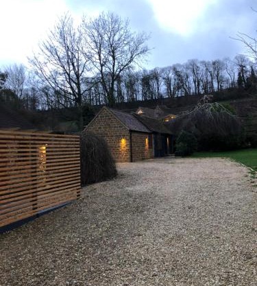 Wisteria Cottage - Hillside Holiday Cottages, Cotswolds
