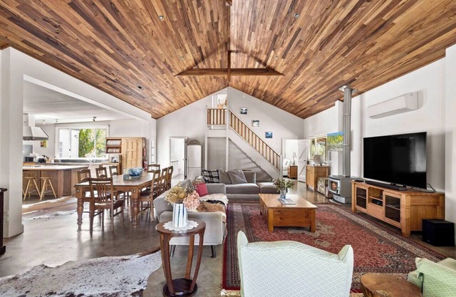 Wisteria Vines Estate Rustic Elegance by the Coast