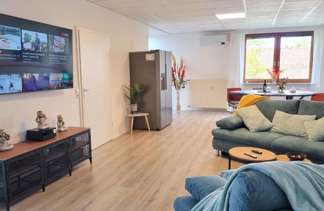 Wohnung: Workaholic bis 6 Personen, Klima, 3x TV