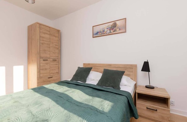 Wojciechowskiego 39 | Beautiful Apartment | Desk
