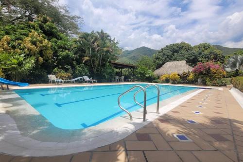 Wonder House In San Jeronimo