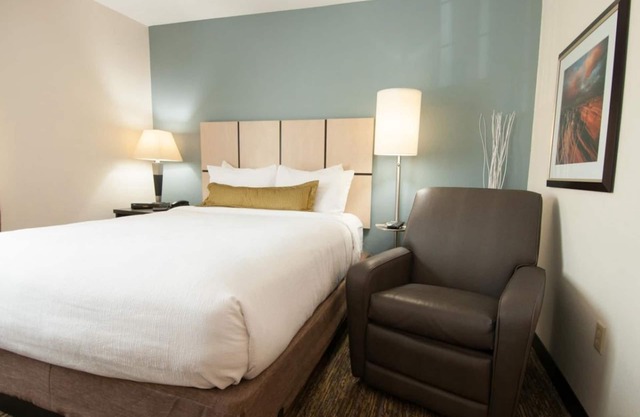 Wonderful California Adventure! 2 Pet-friendly Units, Kitchenette, Pets Allowed