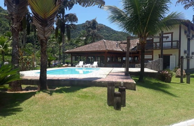 WONDERFUL HOUSE WITH HIGH STANDARD SWIMMING POOL - UBATUBA SP