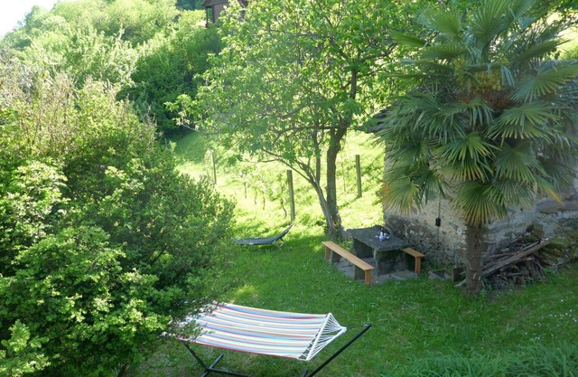Wonderful private villa for 6 people with WIFI, TV and patio