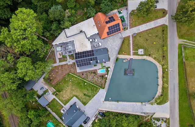 Wonderful private villa for 6 people with hot tub, WIFI, A/C, TV, terrace and pets allowed