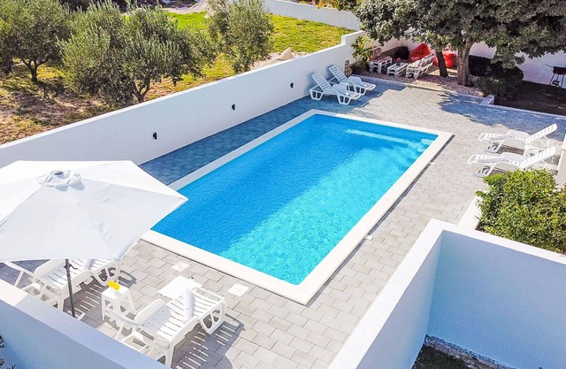 Wonderful private villa for 6 people with private pool, A/C, WIFI, TV, terrace and parking