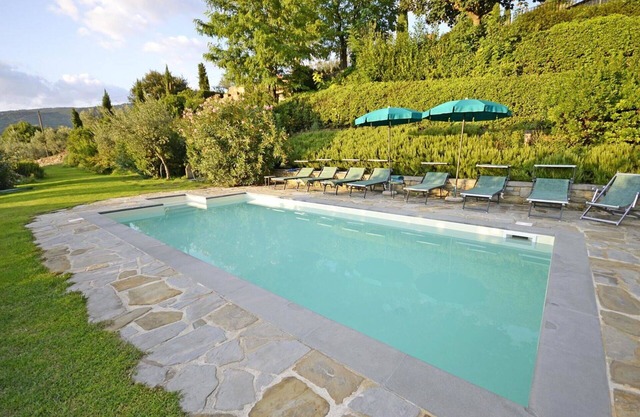 Wonderful private villa for 12 guests with WIFI, private pool, TV, patio and panoramic view
