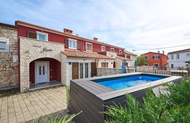 Wonderful villa for 6 guests with WIFI, A/C, private pool, TV, terrace and pets allowed