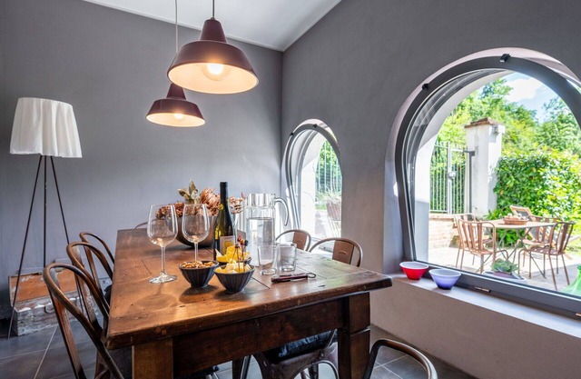 Wonderful villa for 9 people with WIFI, TV and pets allowed