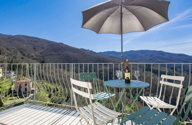 Wonderful villa for 6 people with private pool, WIFI, TV, terrace, pets allowed and parking
