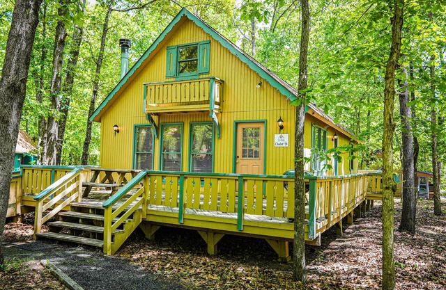 Wooded view cabin located near our recreational activities