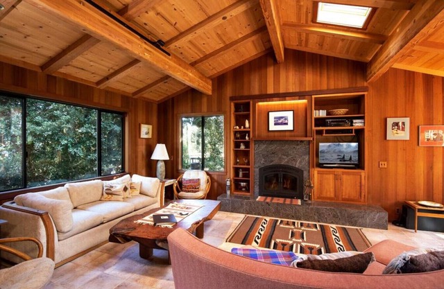 Woodhaven | MCM Inspired Getaway w/Amazing Views