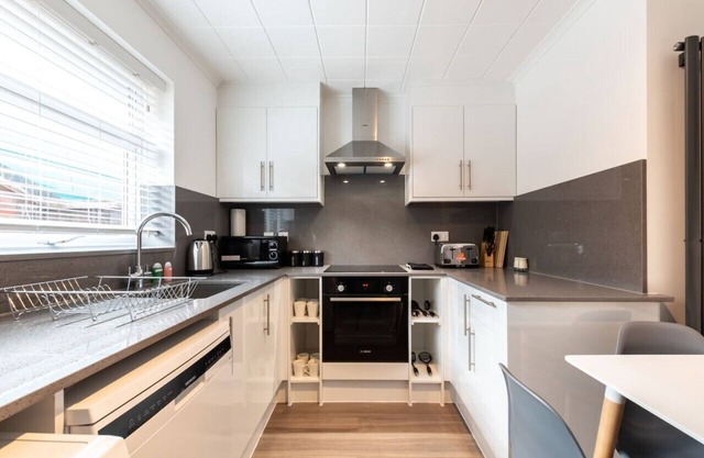 Woodley House - A beautiful 3 bedroom house in Woodley Reading.