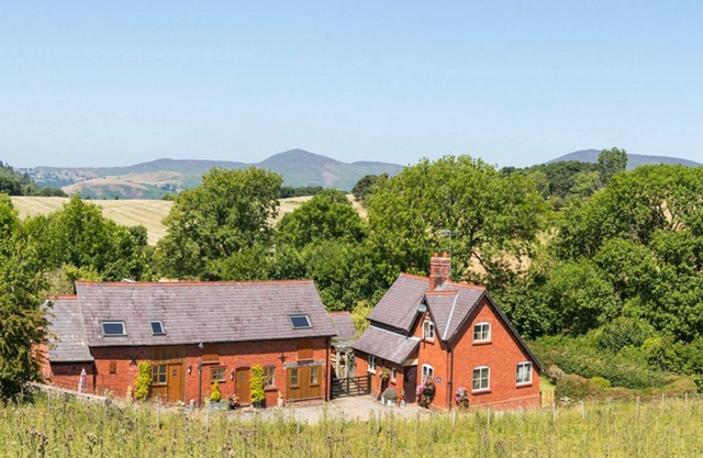 Woodpecker Cottage by Interhome