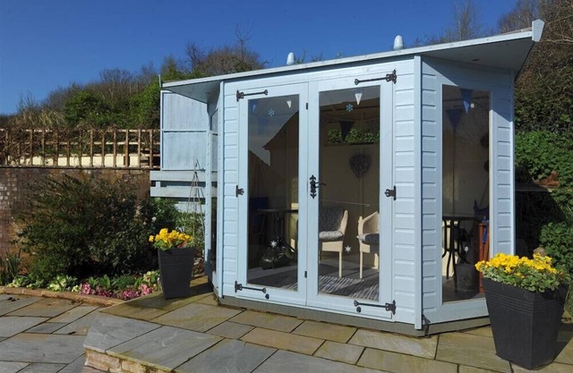 WOODY VIEW, family friendly, with a garden in Colyton