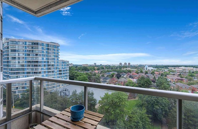 Workspace Haven, Free Parking, Steps to Fun!