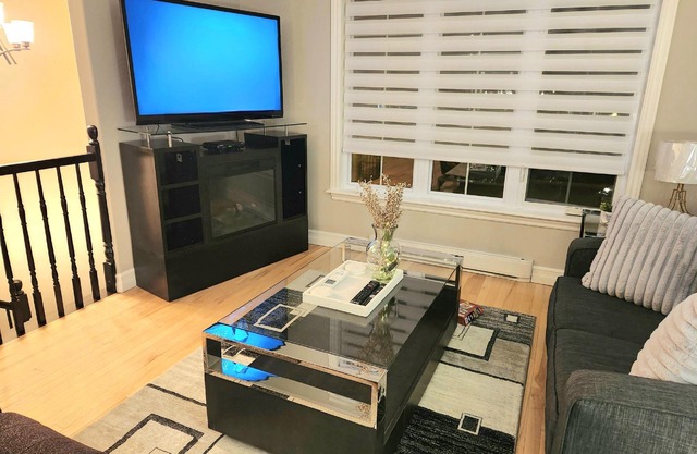 WOW! Executive 2-Bedroom 2-Bathroom
